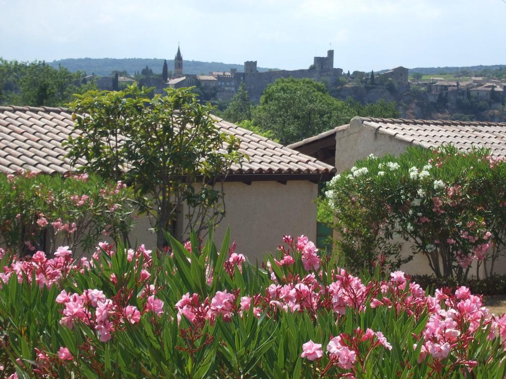 Hotel Espace Loisirs Saint-Martin-dʼArdèche Exteriér fotografie