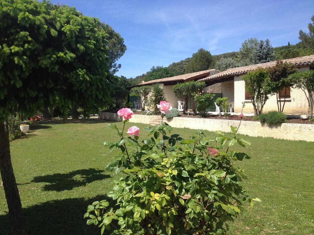 Hotel Espace Loisirs Saint-Martin-dʼArdèche Exteriér fotografie
