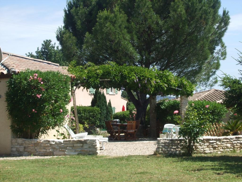 Hotel Espace Loisirs Saint-Martin-dʼArdèche Exteriér fotografie