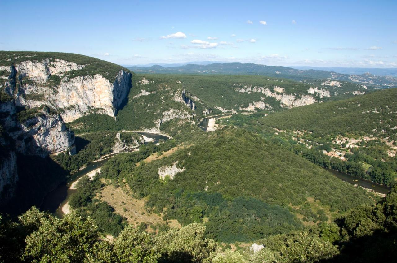 Hotel Espace Loisirs Saint-Martin-dʼArdèche Exteriér fotografie